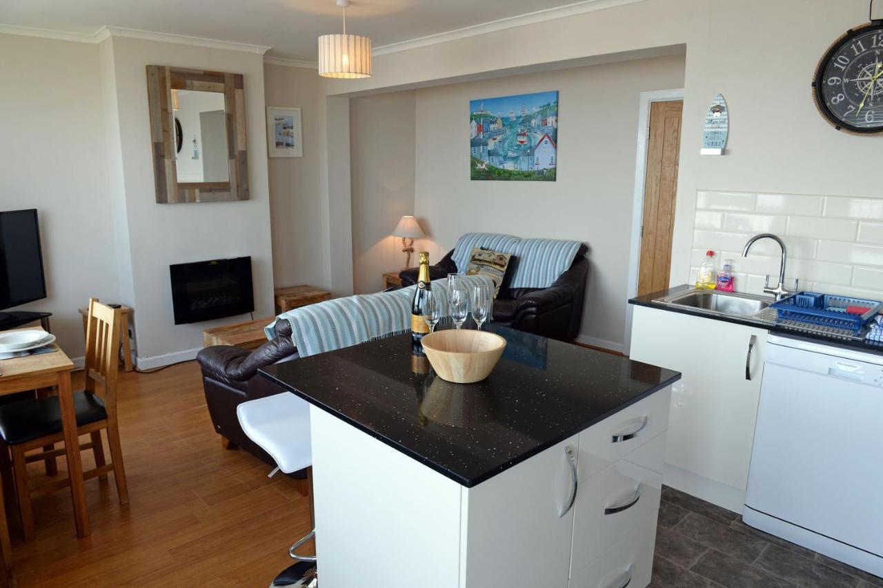 Mermaid Apartment - Sea Front Apartment With Views Saundersfoot Zewnętrze zdjęcie